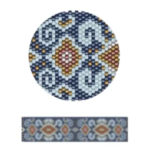 pk23.2-Ein filigranes gewebtes Muster in Blau und Rot, das die Textur und den Farbkontrast hervorhebt.