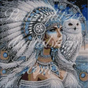 webenbild1-indianerfrau-Detailreiches Muster einer indigenen Frau mit einer Eule auf ihrer Schulter.