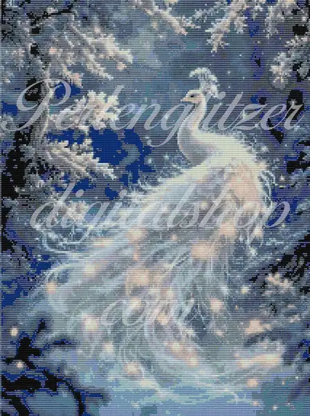 webenbild4-Pfau-weiss-Weisser-Pfau-von-hinten-mit-langen-Federn-die-glitzern-im-schnee-rechts-und-links-ein-paar-baumäste-verschneit-im-blau-weissem-hintergrund.