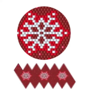 wk28.1-Ein festliches rot-weißes Design, verziert mit kunstvollen Schneeflockenmustern.